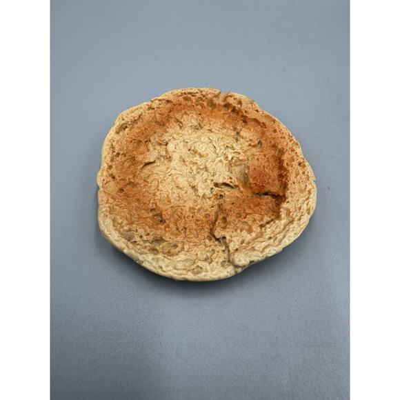 Vintage Realistic Play Food MTC Toasted Whole English Muffin 1987 - Picture 2 of 7